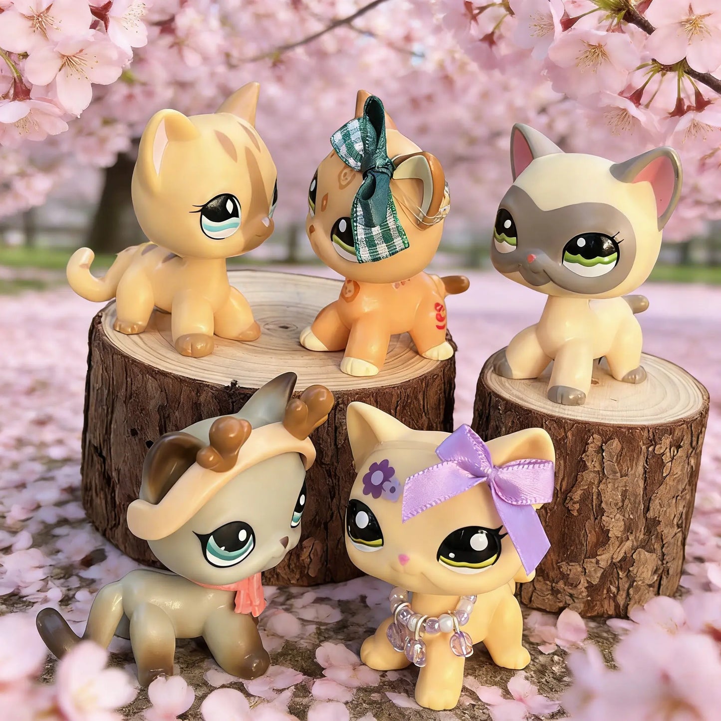 Set of 5 Collectible Miniature Shorthair Cat Statues for Indoor and Outdoor Display with Accessories - Ideal Gift for Christmas, Birthdays, and Halloween
